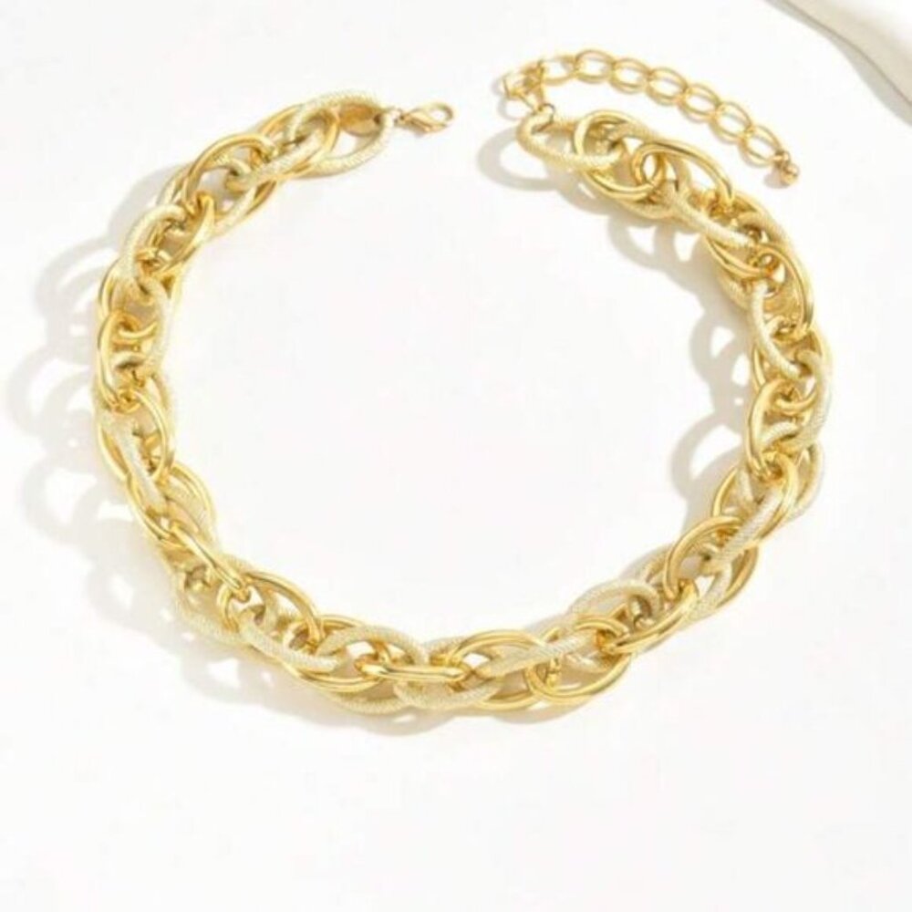 Chunky Gold Rope Chain Necklace - Picture 3 of 4